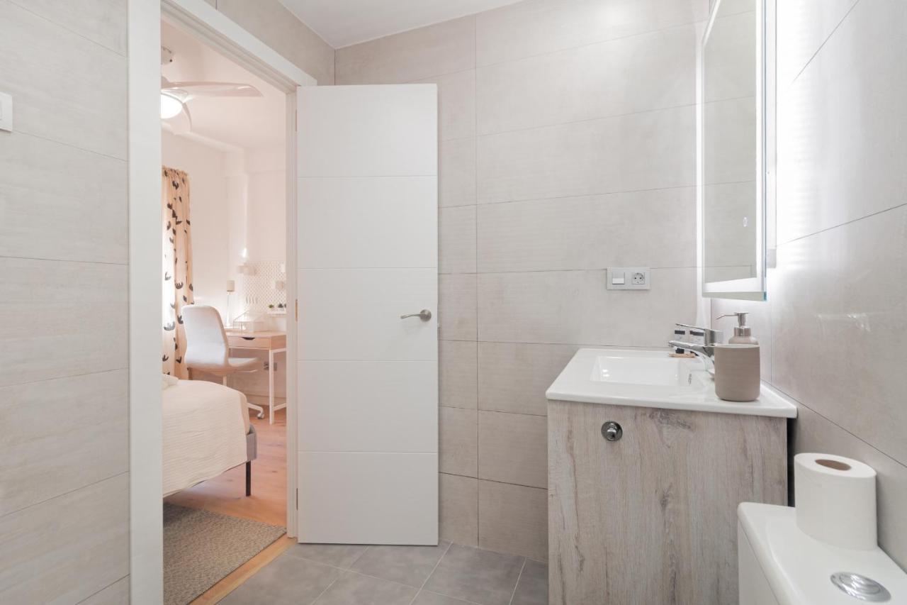 C24 Fantastic 4 Bedroom With Terrace Малага Екстериор снимка