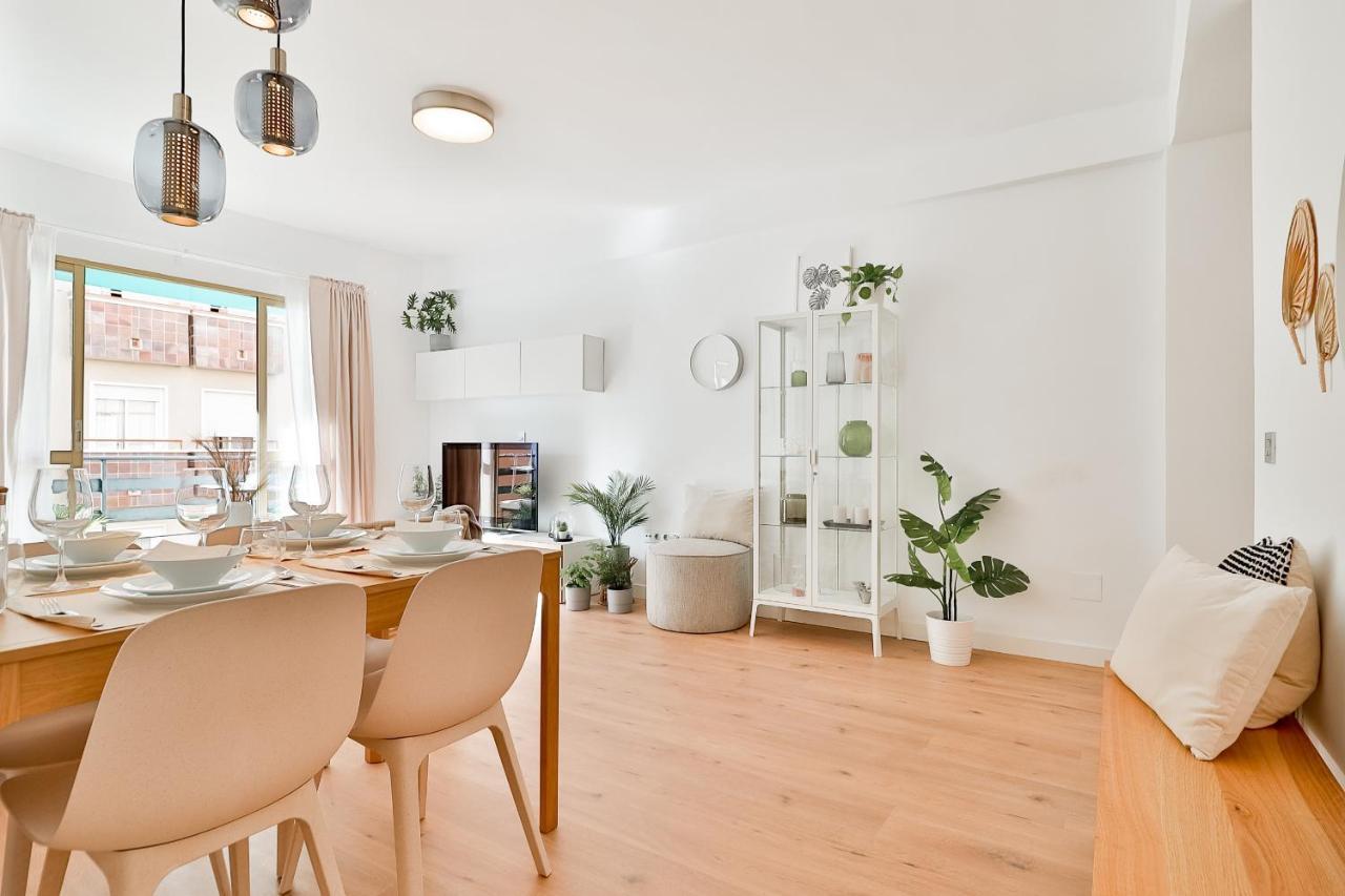 C24 Fantastic 4 Bedroom With Terrace Малага Екстериор снимка